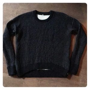 Lululemon sweater
